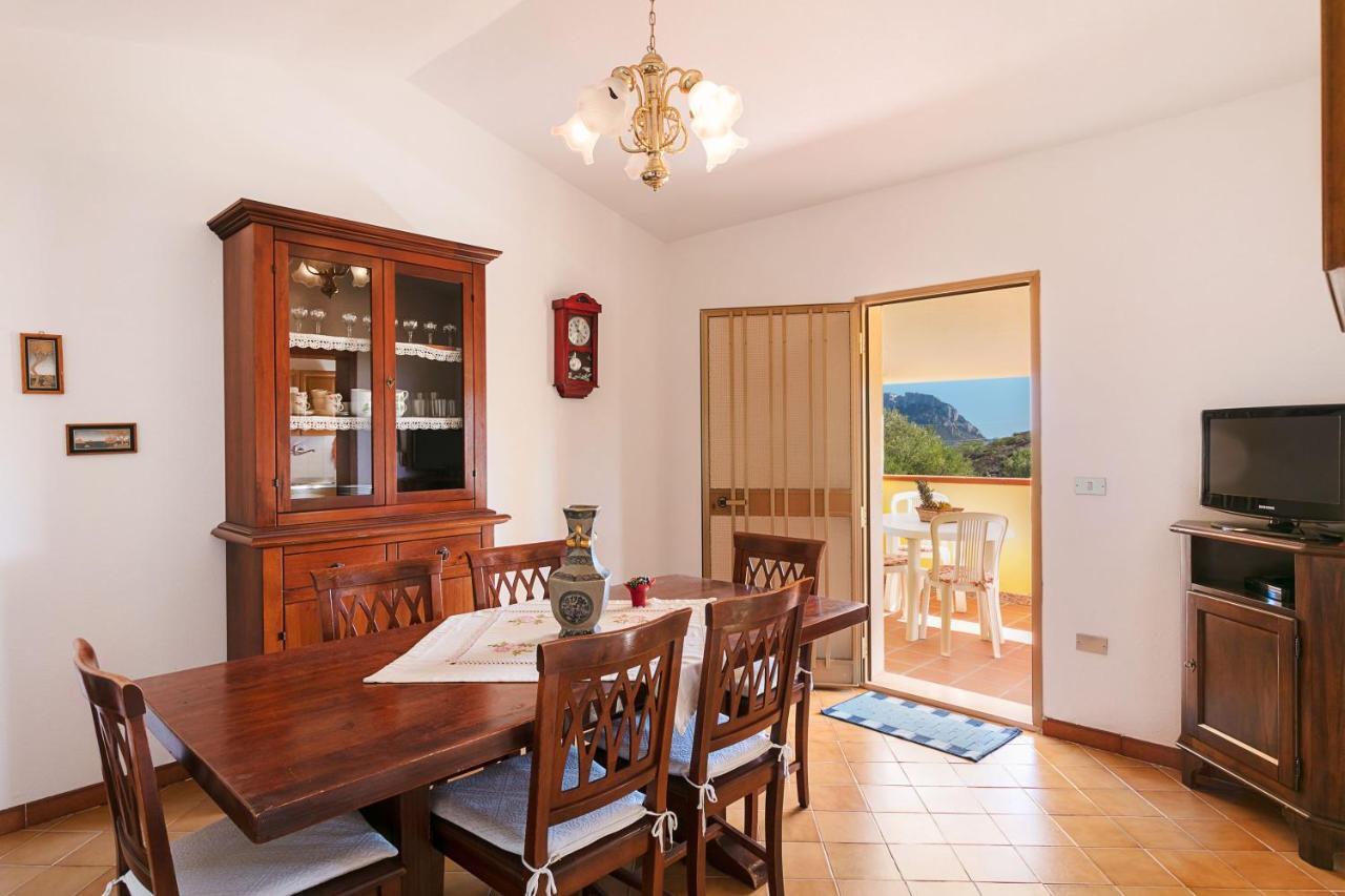Appartement Casa Relax à Porto San Paolo  Extérieur photo