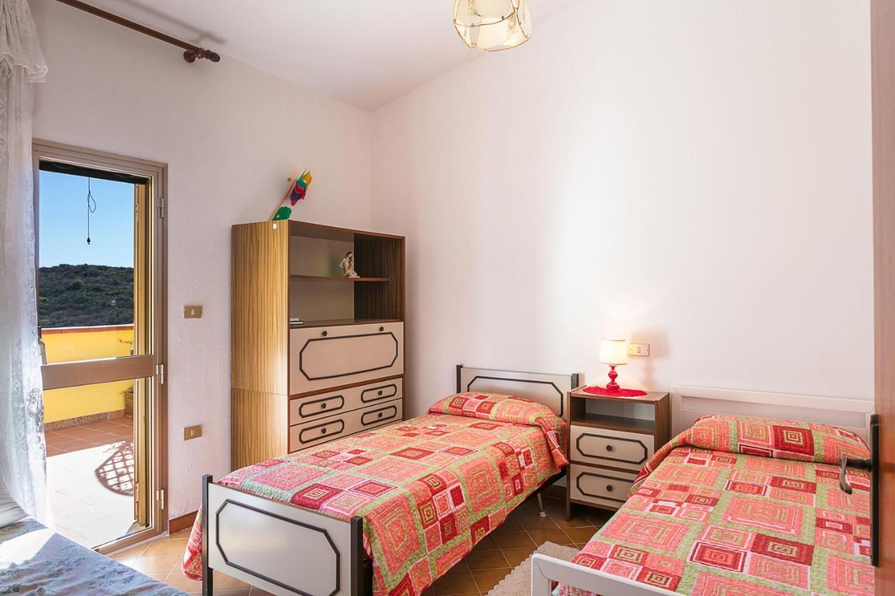 Appartement Casa Relax à Porto San Paolo  Extérieur photo