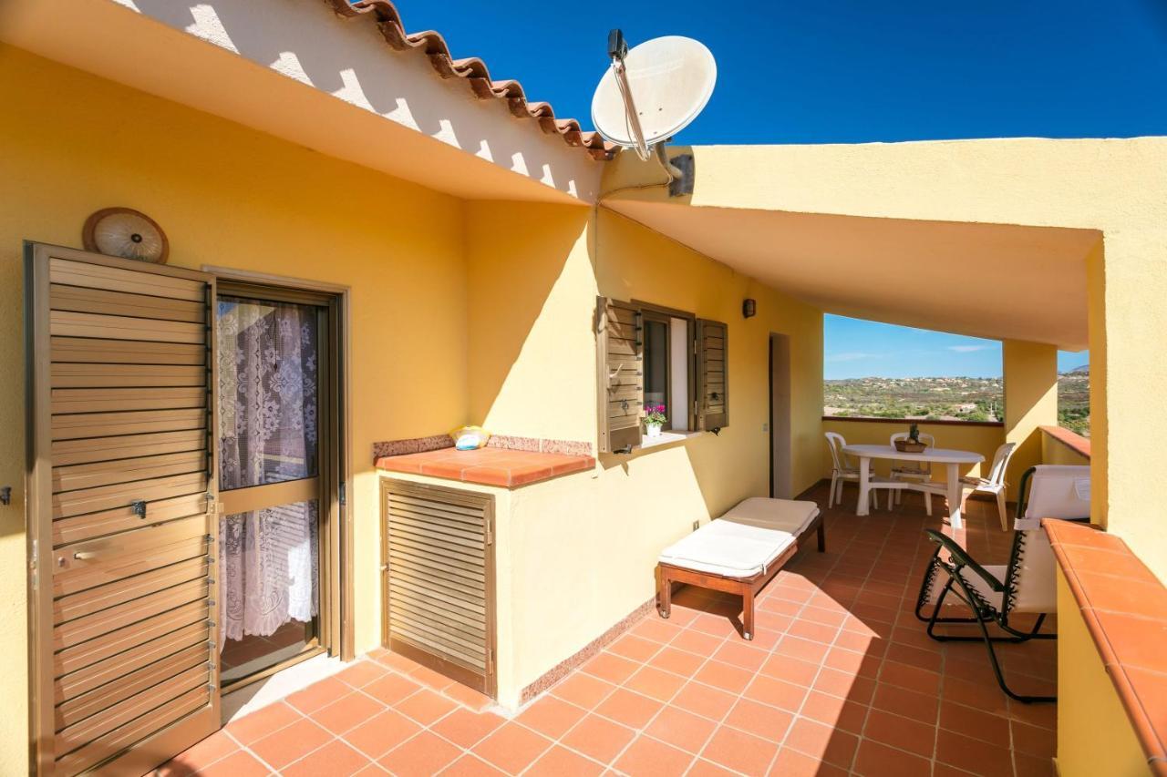 Appartement Casa Relax à Porto San Paolo  Extérieur photo